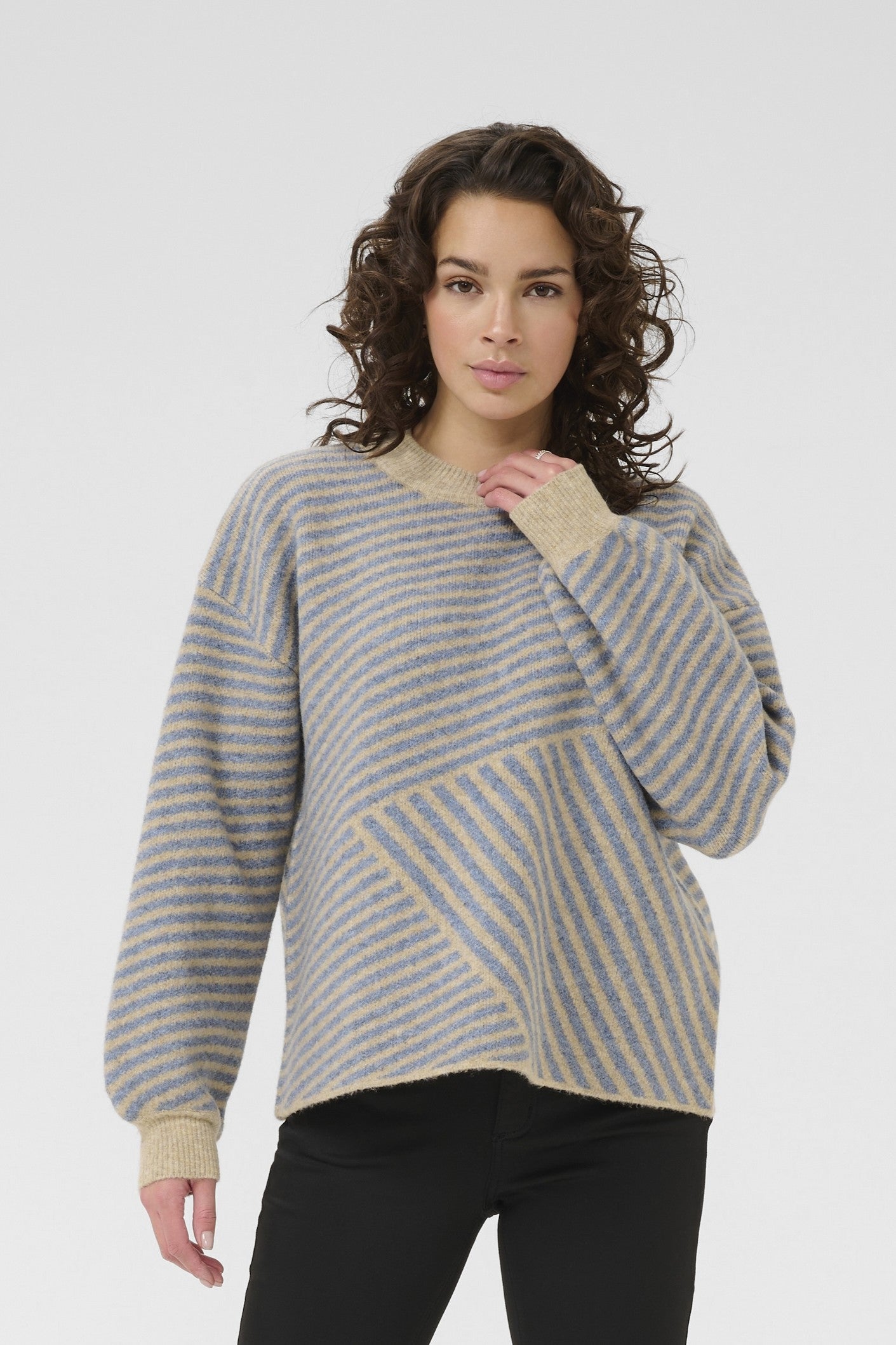 Verana knit pullover - beige/blue
