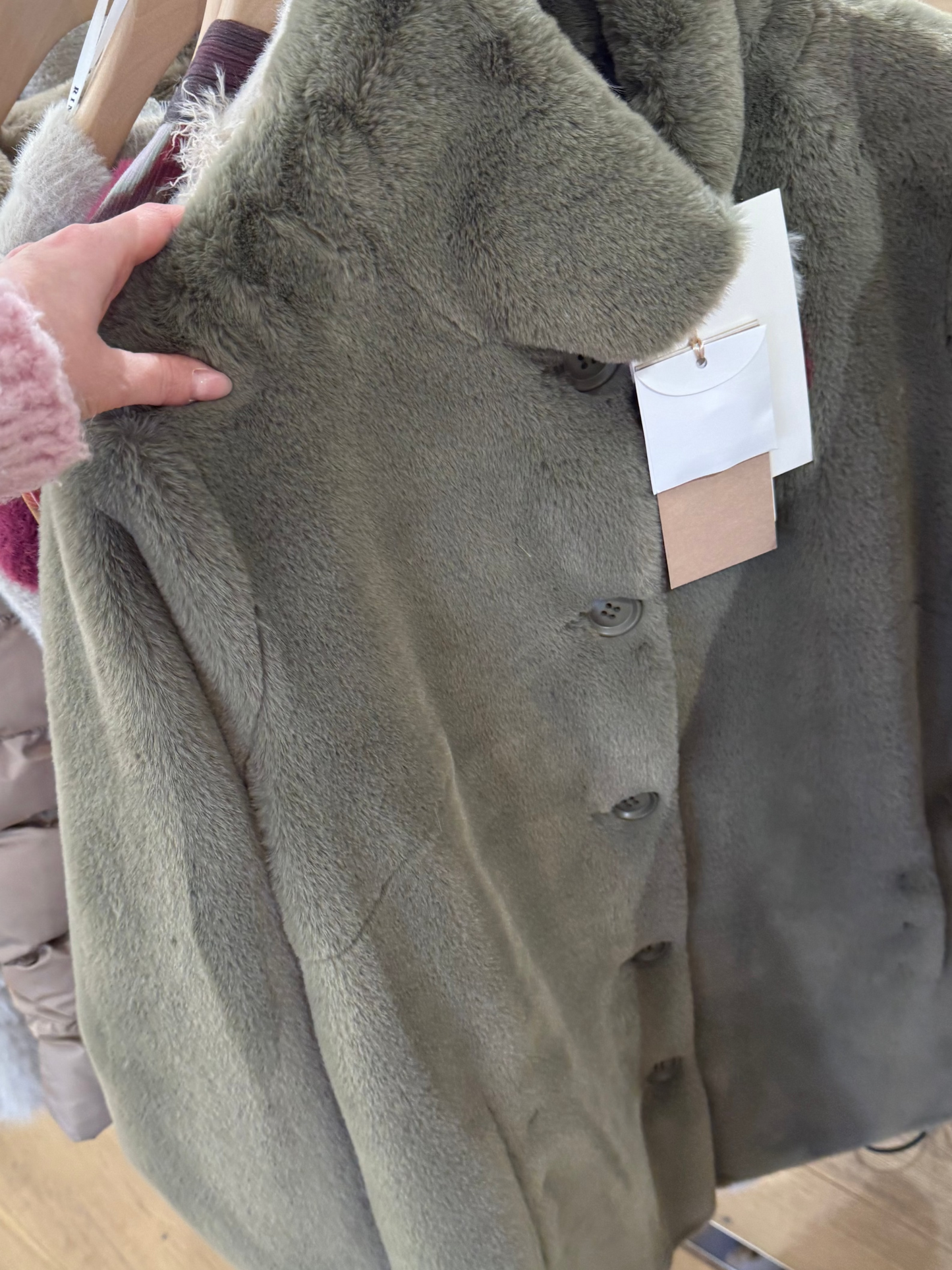 Nonna fake fur coat - green ash