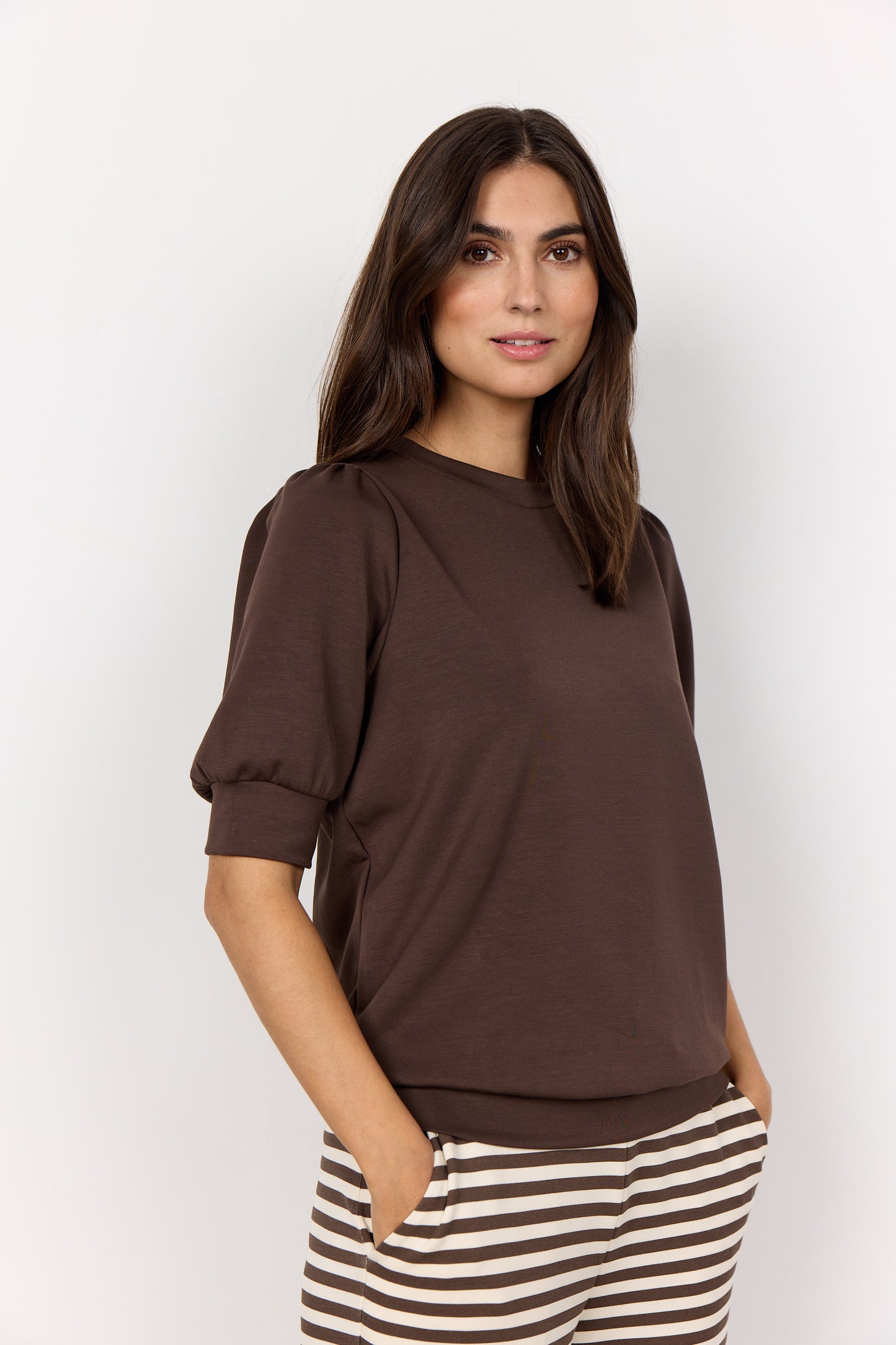 Banu 83 sweater - bruin