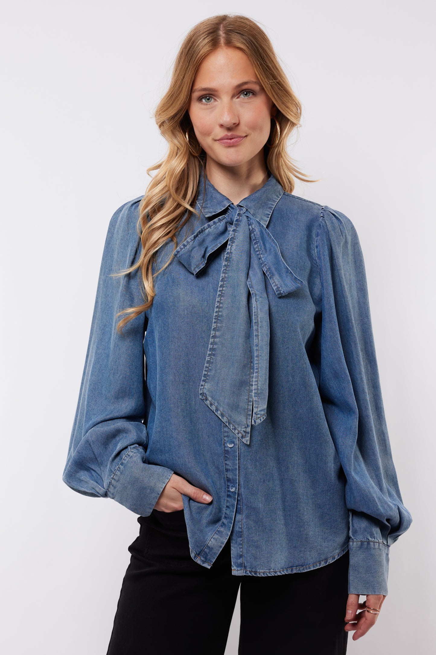 Lissa blouse - jeans
