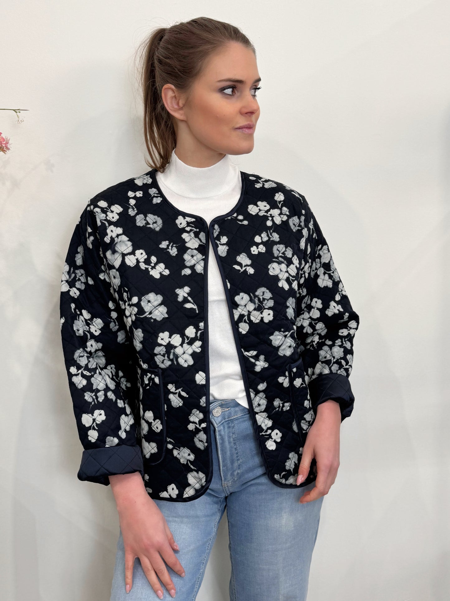 Valia jacket - marine flower