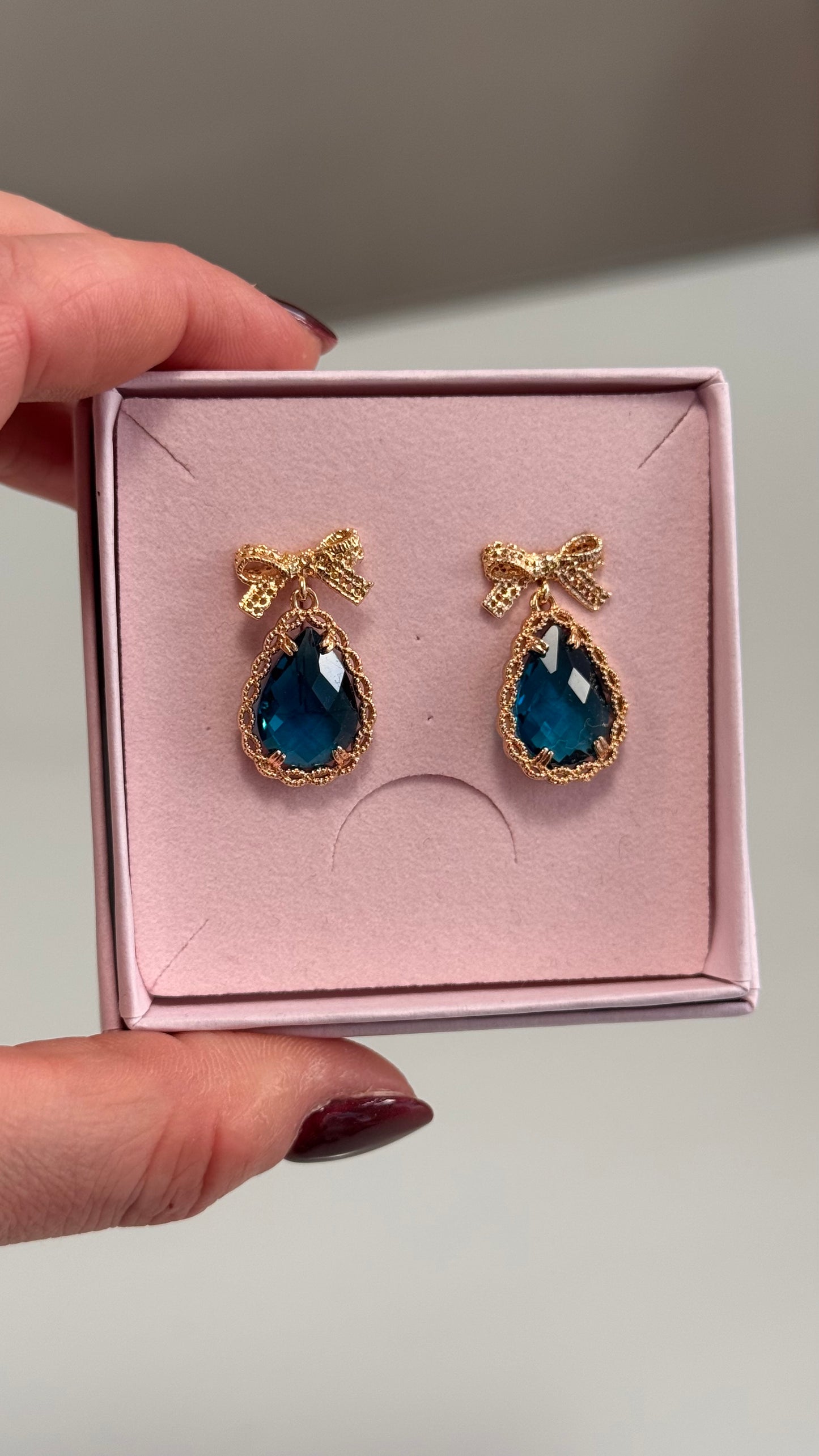 Oorbel O2505 - petrol/goud