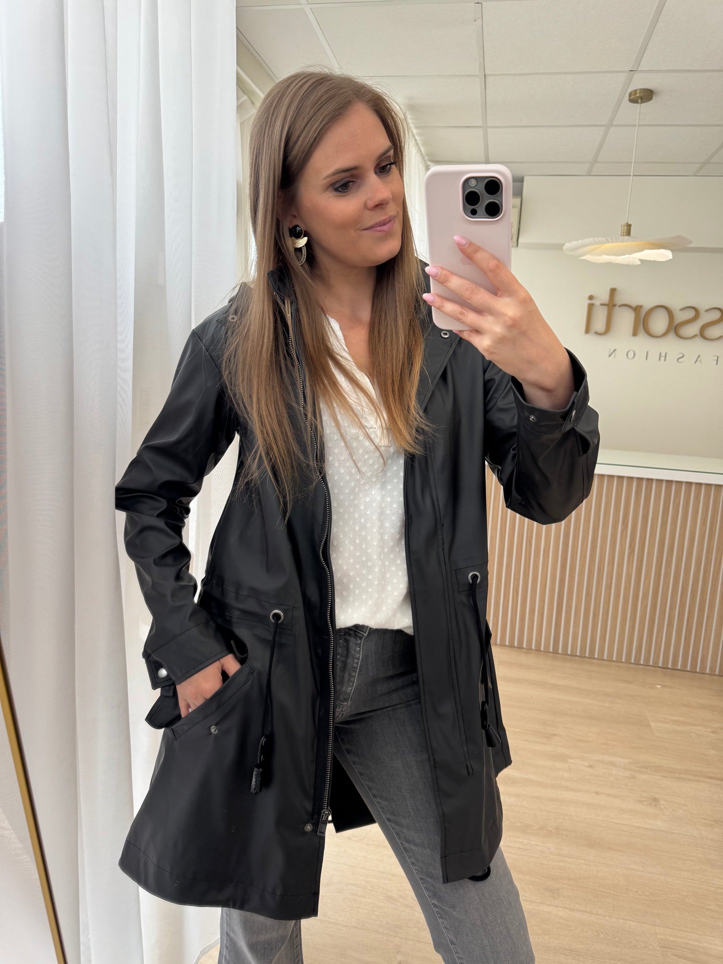 Alexa coat - black