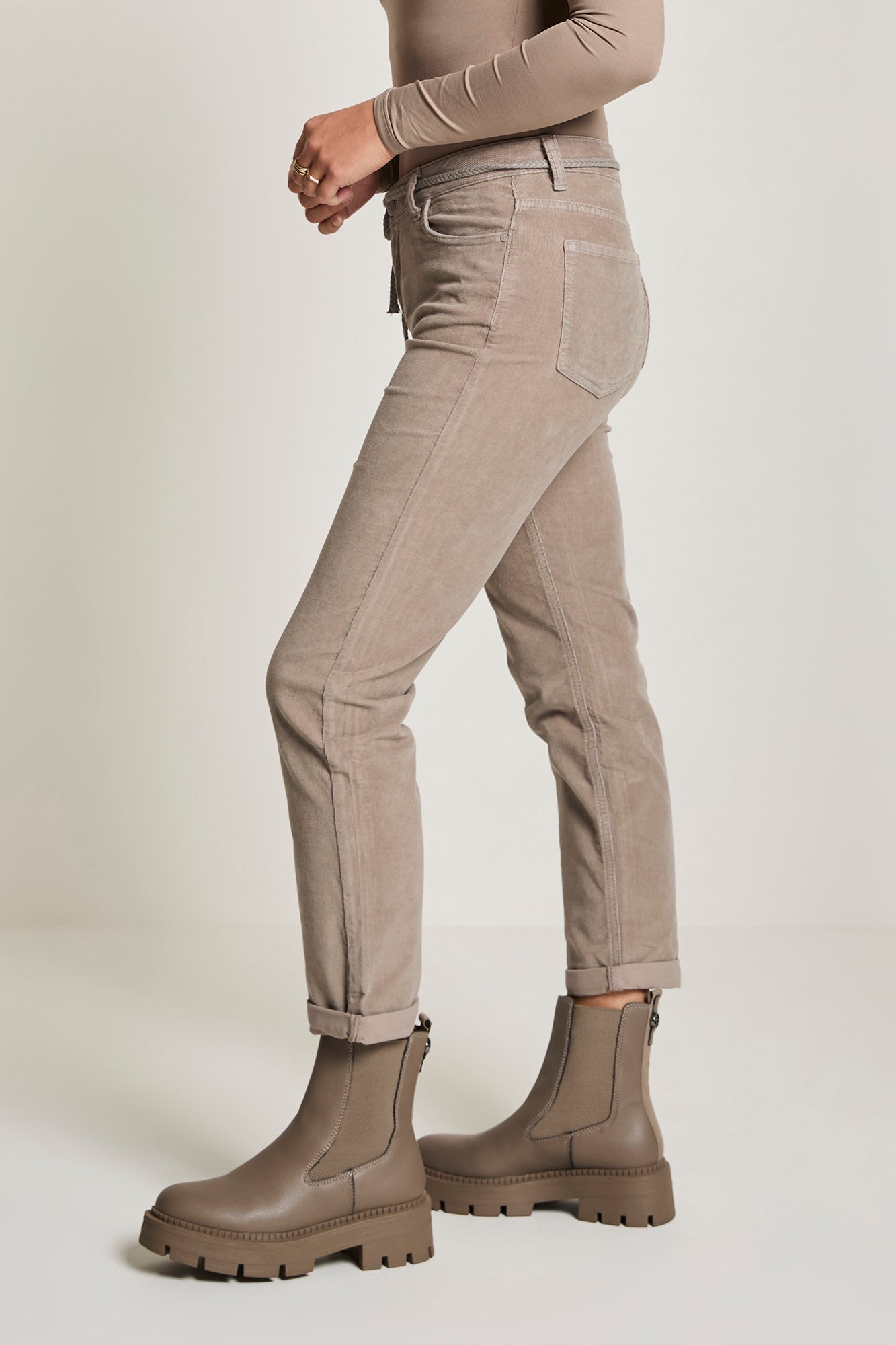 Bobby (Para Mi) ribcord - olive shade