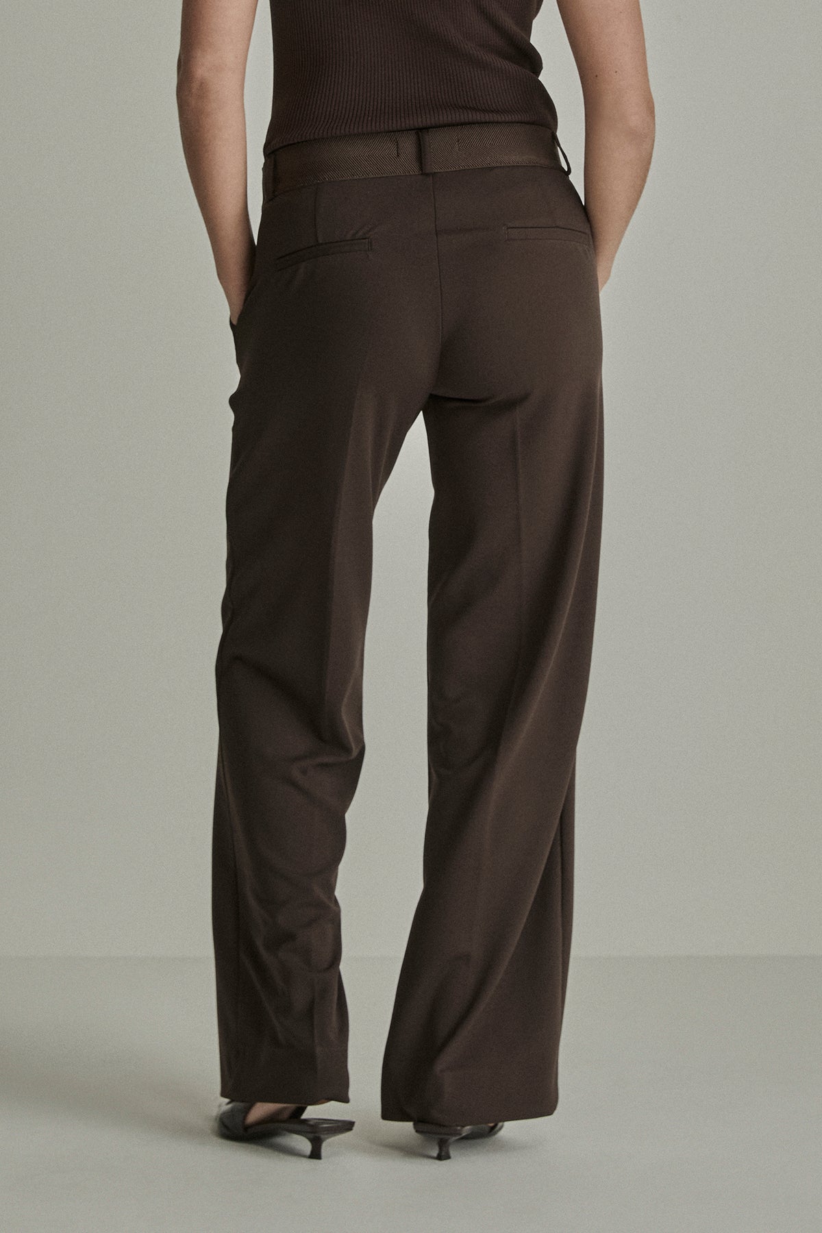 Mira elastic crepe - deep brown