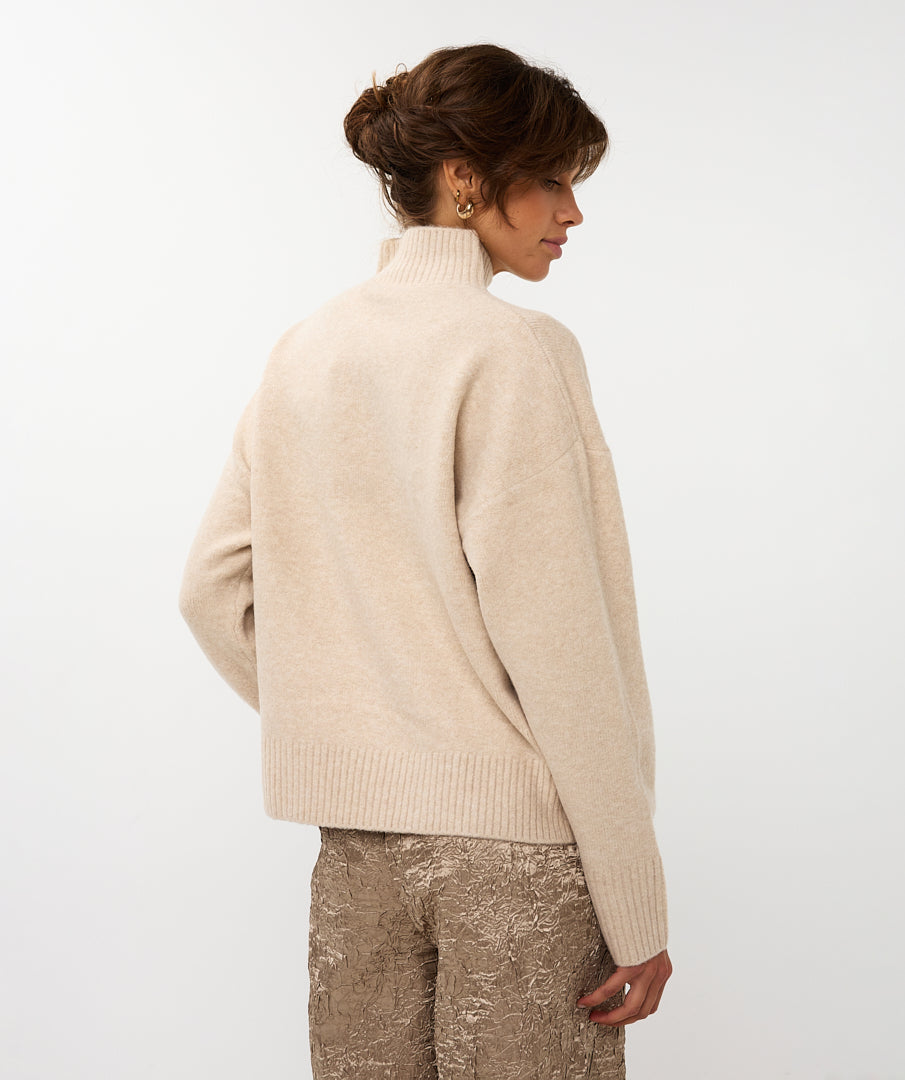 07722 sweater shoulder buttons - sand