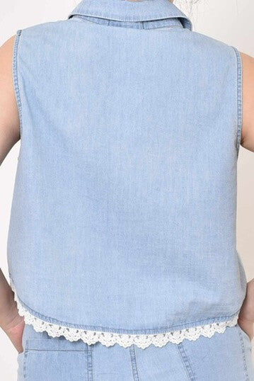 Sleeveless shirt on lace - jeanslook