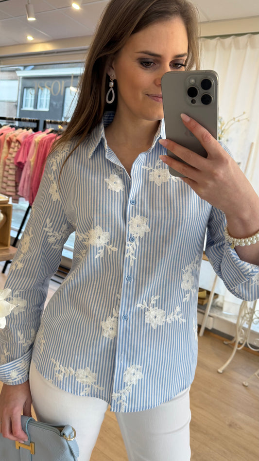 Broderie bloes - blauw/wit