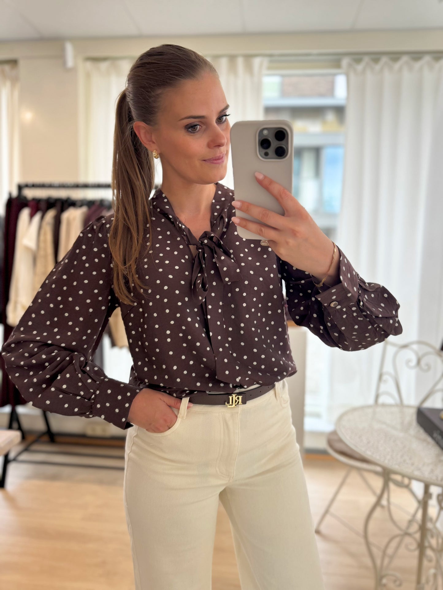 Dot blouse - bruin
