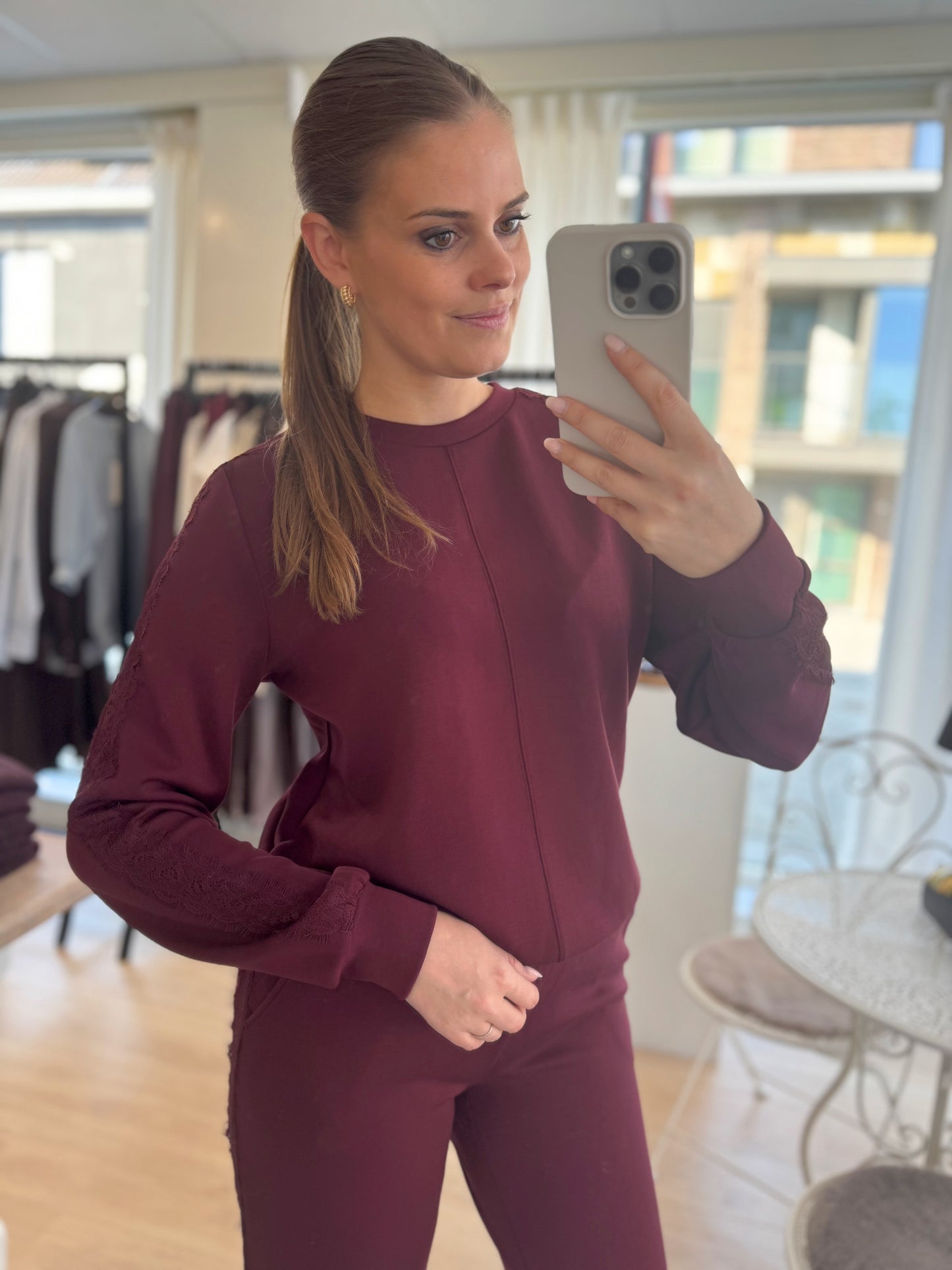 Sweat jumper lace - bordeaux