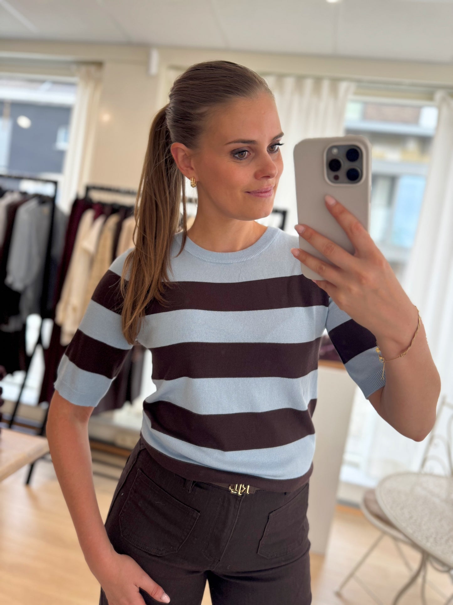 Lizza striped knit - lichtblauw/bruin