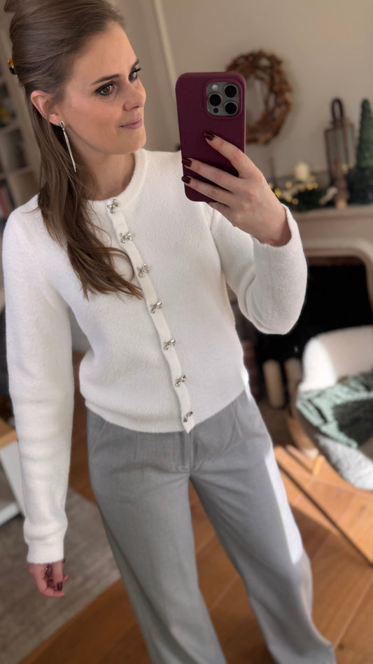 07719 sweater bow button - off white