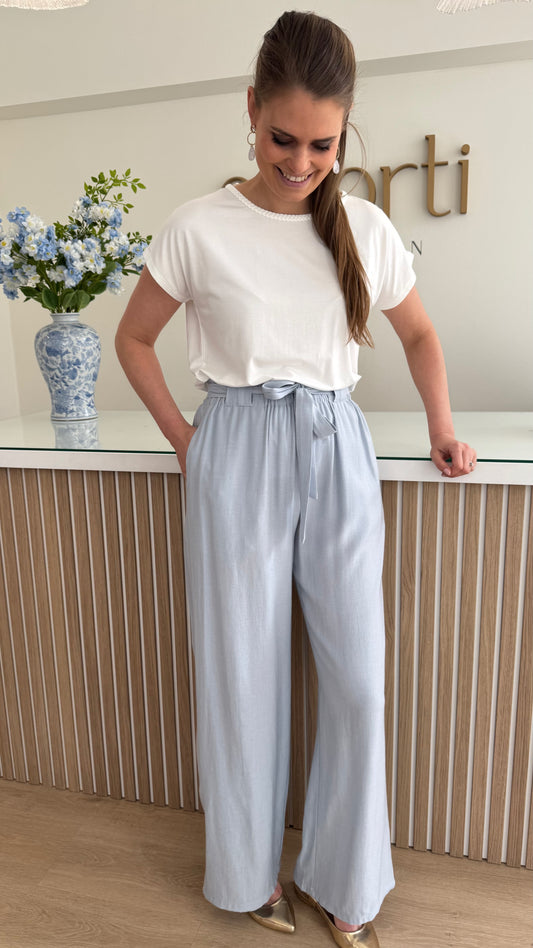 Lichte broek met rekker - lichtblauw
