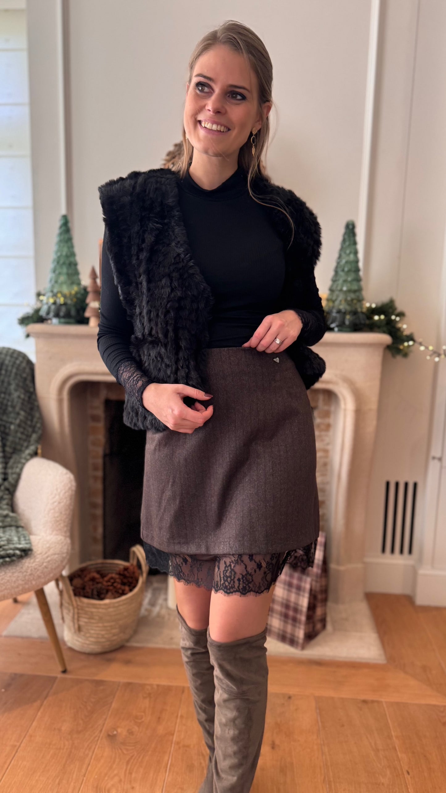 Canberra rokje kant - bruin