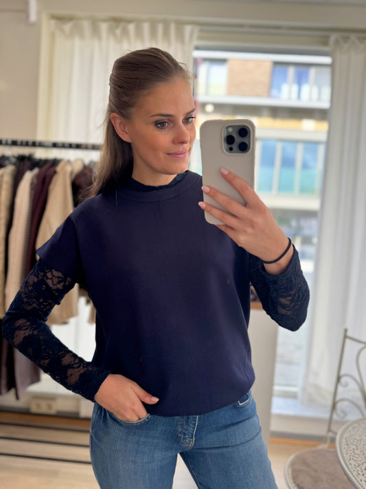 Lilliana top - donkerblauw