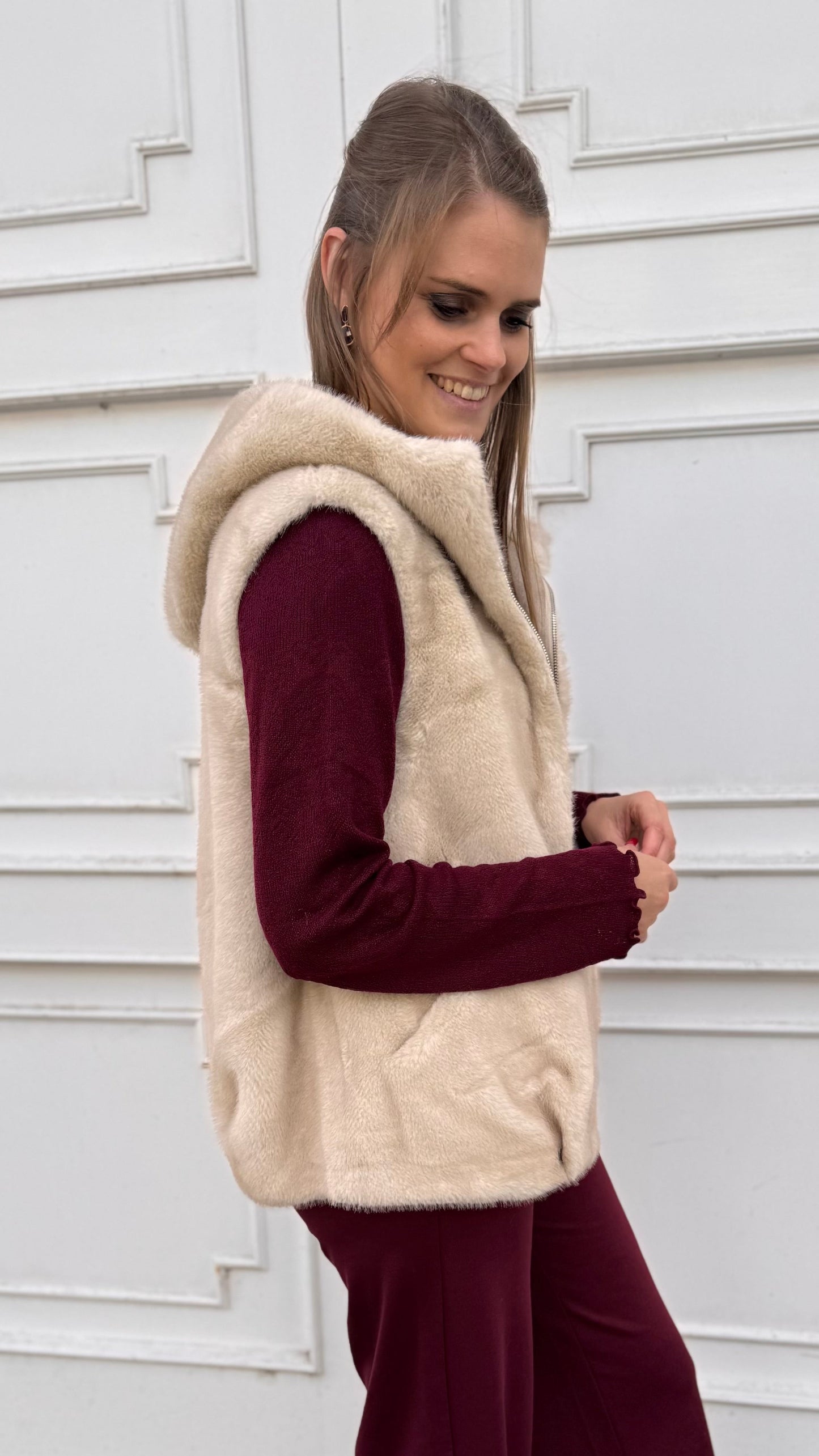 Fluffy vest ZM kap - ecru