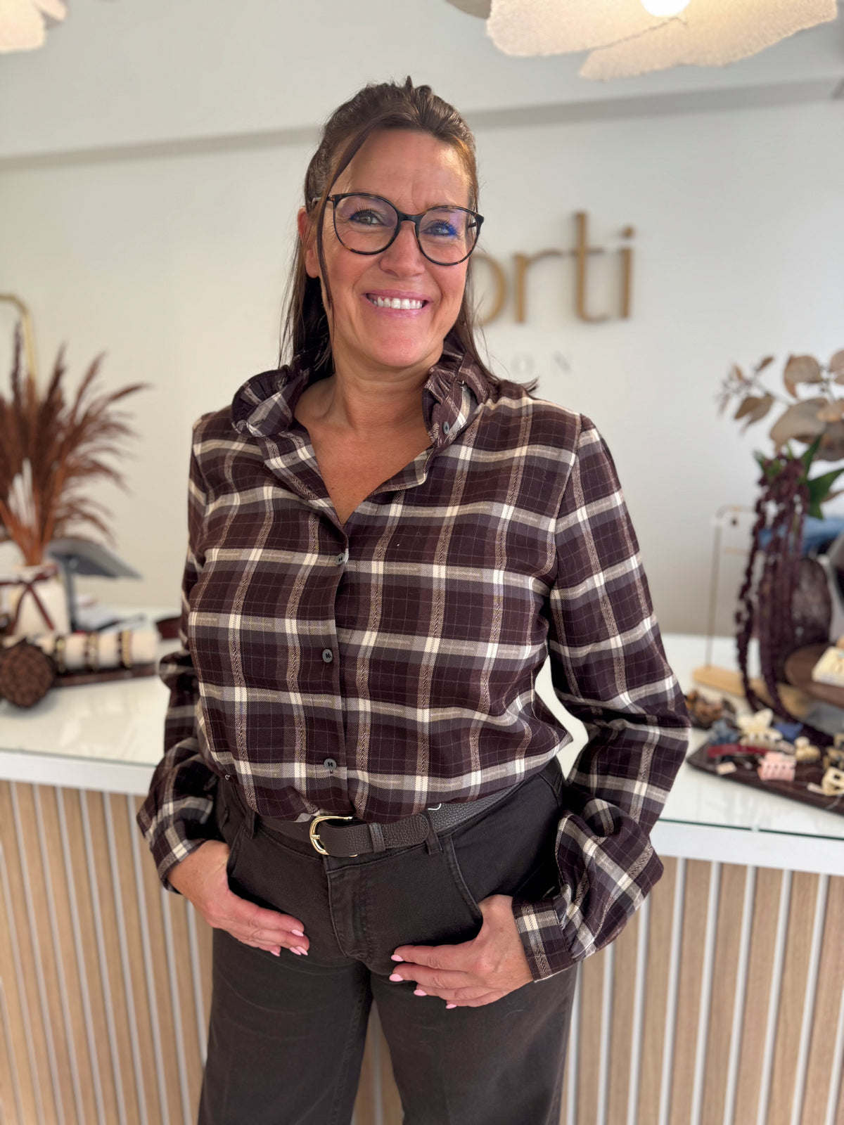 Geruit bloesje strik - bruin