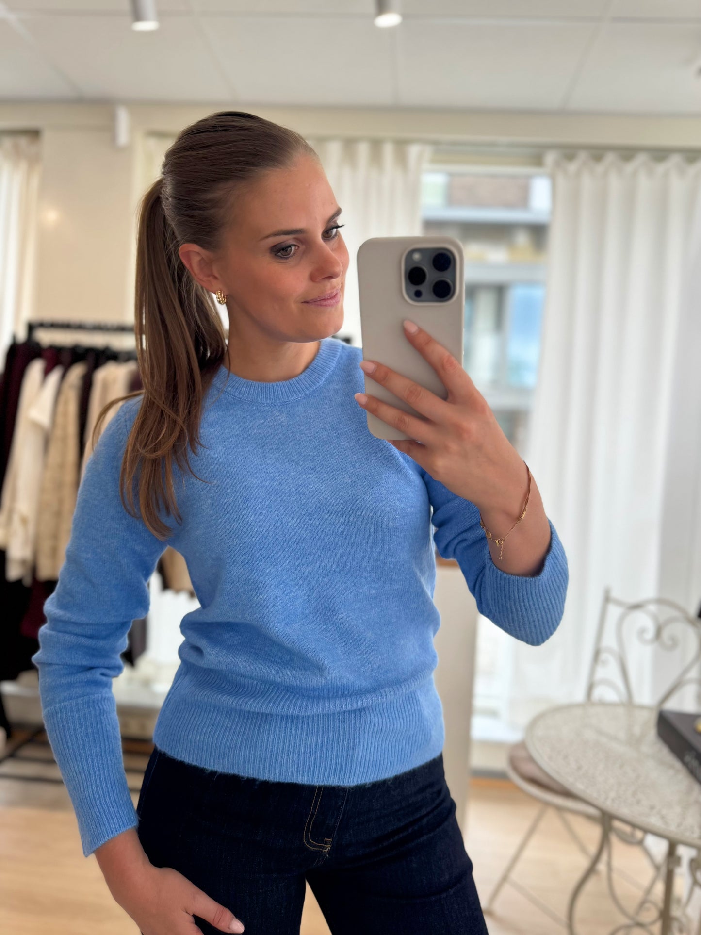 Niel crew neck pullover - blauw