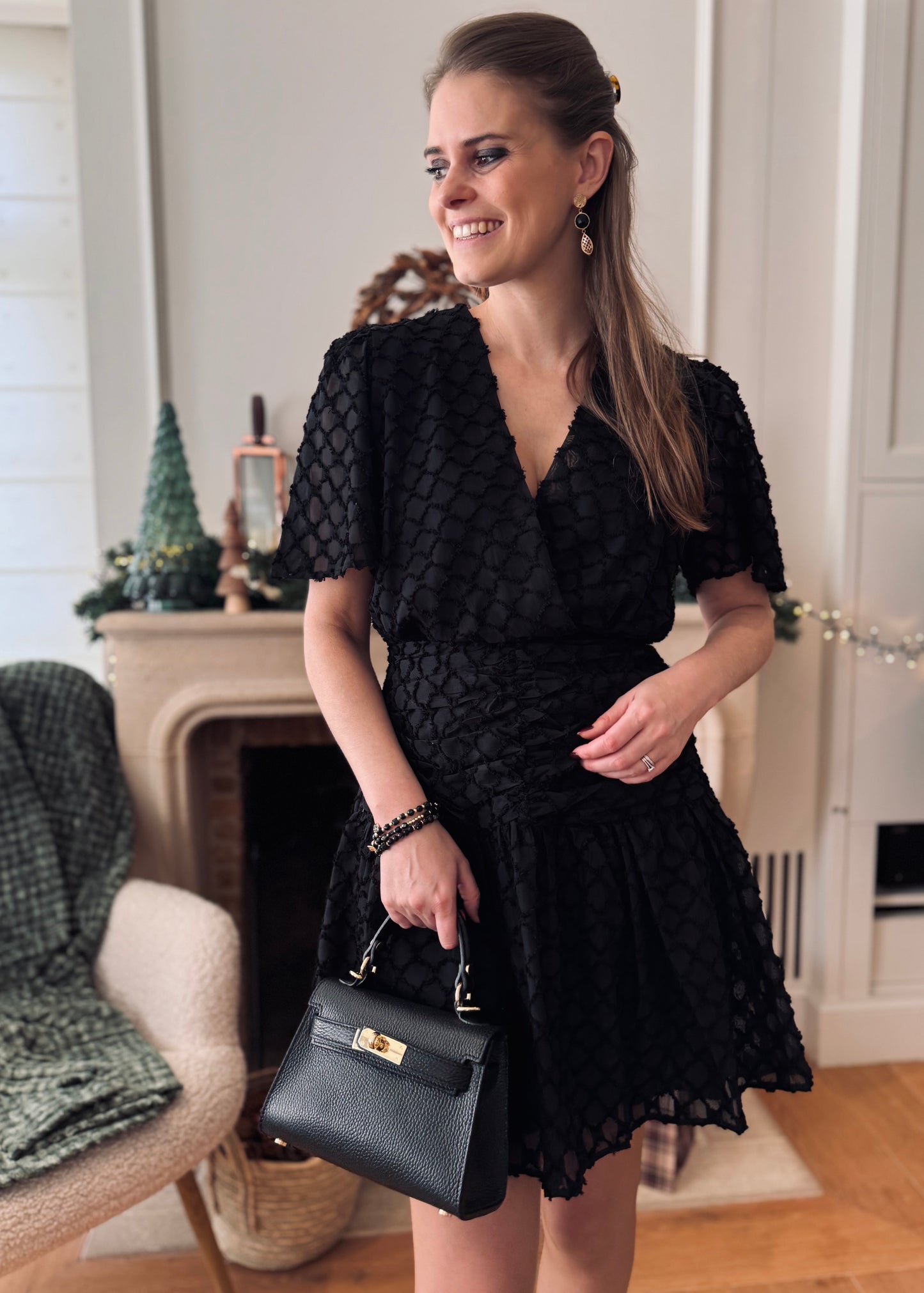 Kleedje franjes KM - zwart