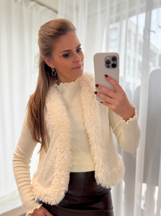 Faux fur waistcoat - ecru