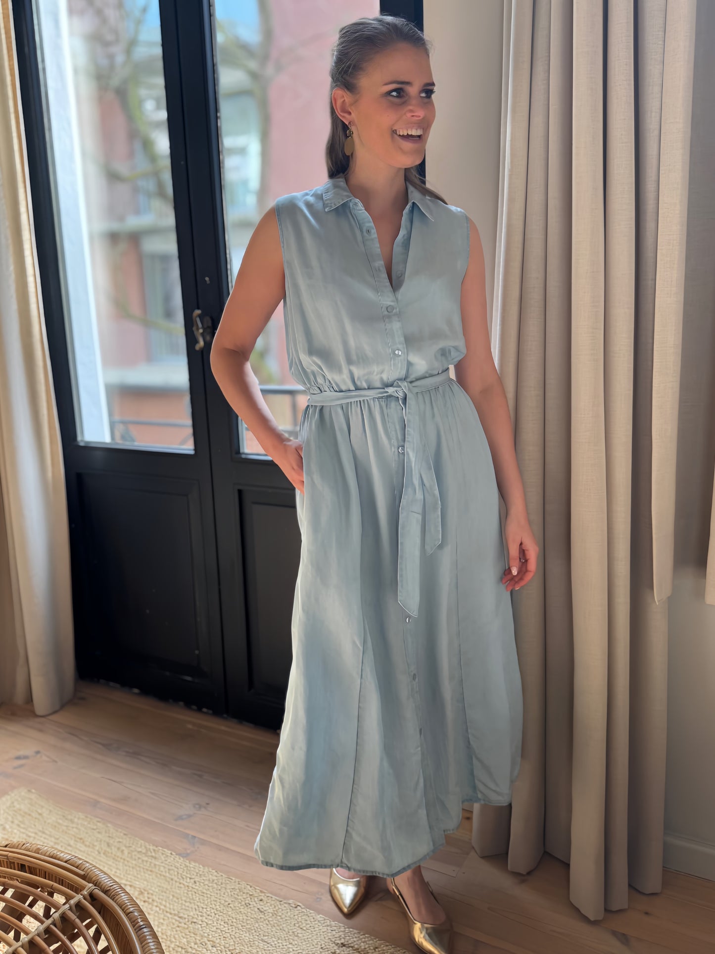 Liv 66 dress - lichtblauw