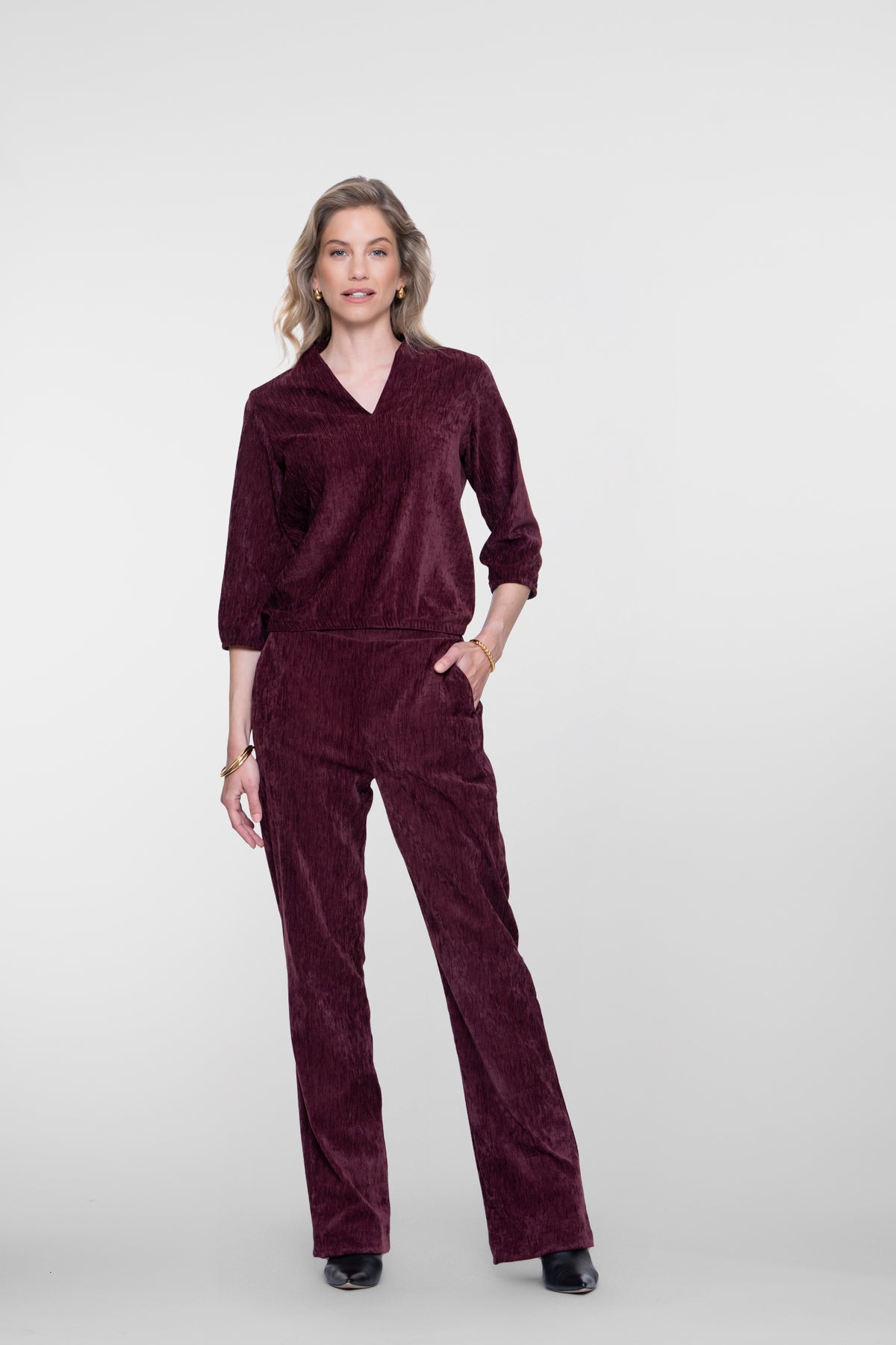 Veloursachtige top V-hals - bordeaux
