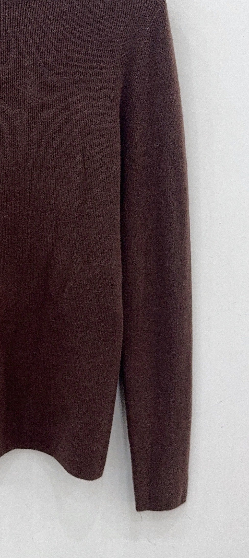 Truitje opstaande kraag - bruin