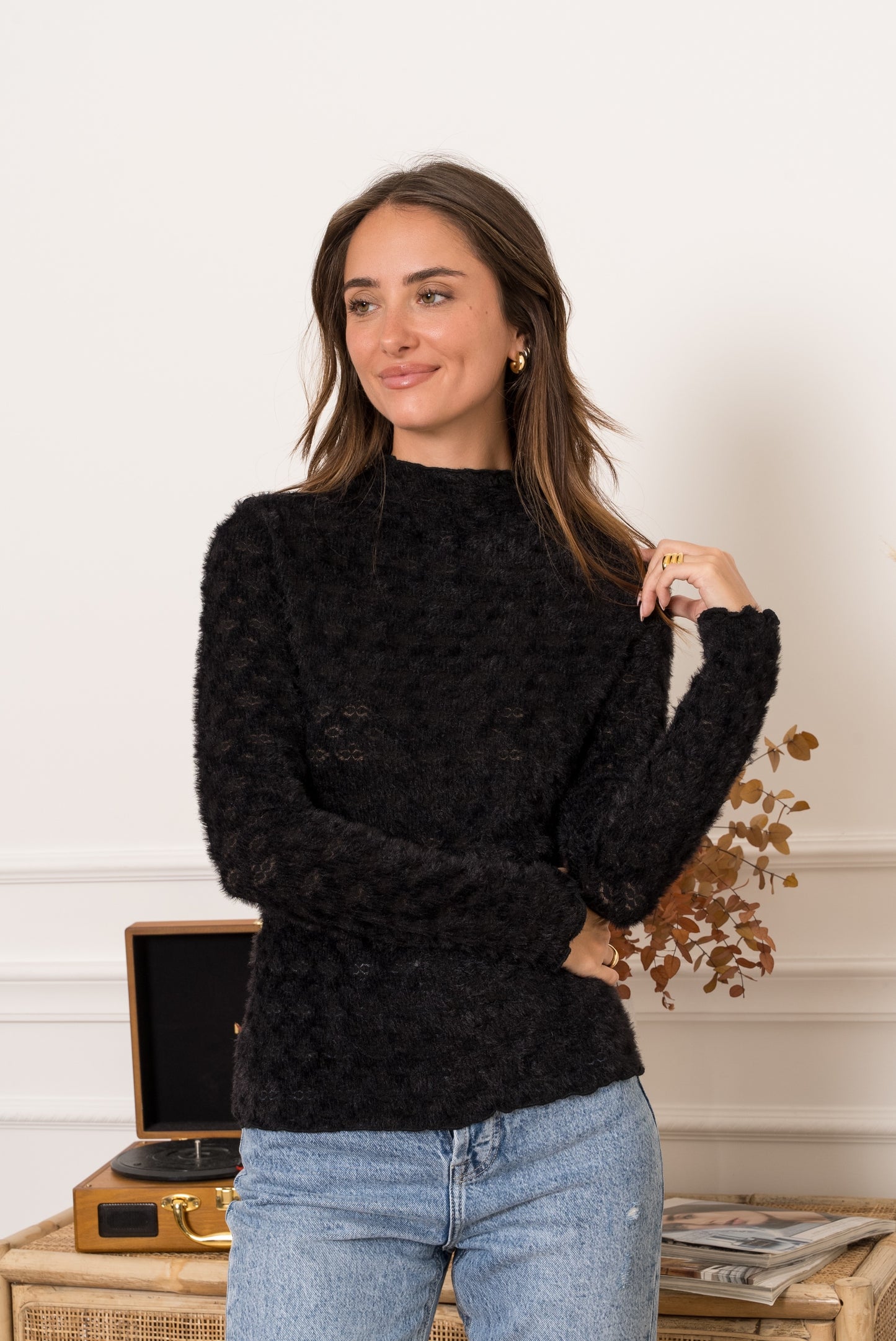 Fluffy lace top - zwart