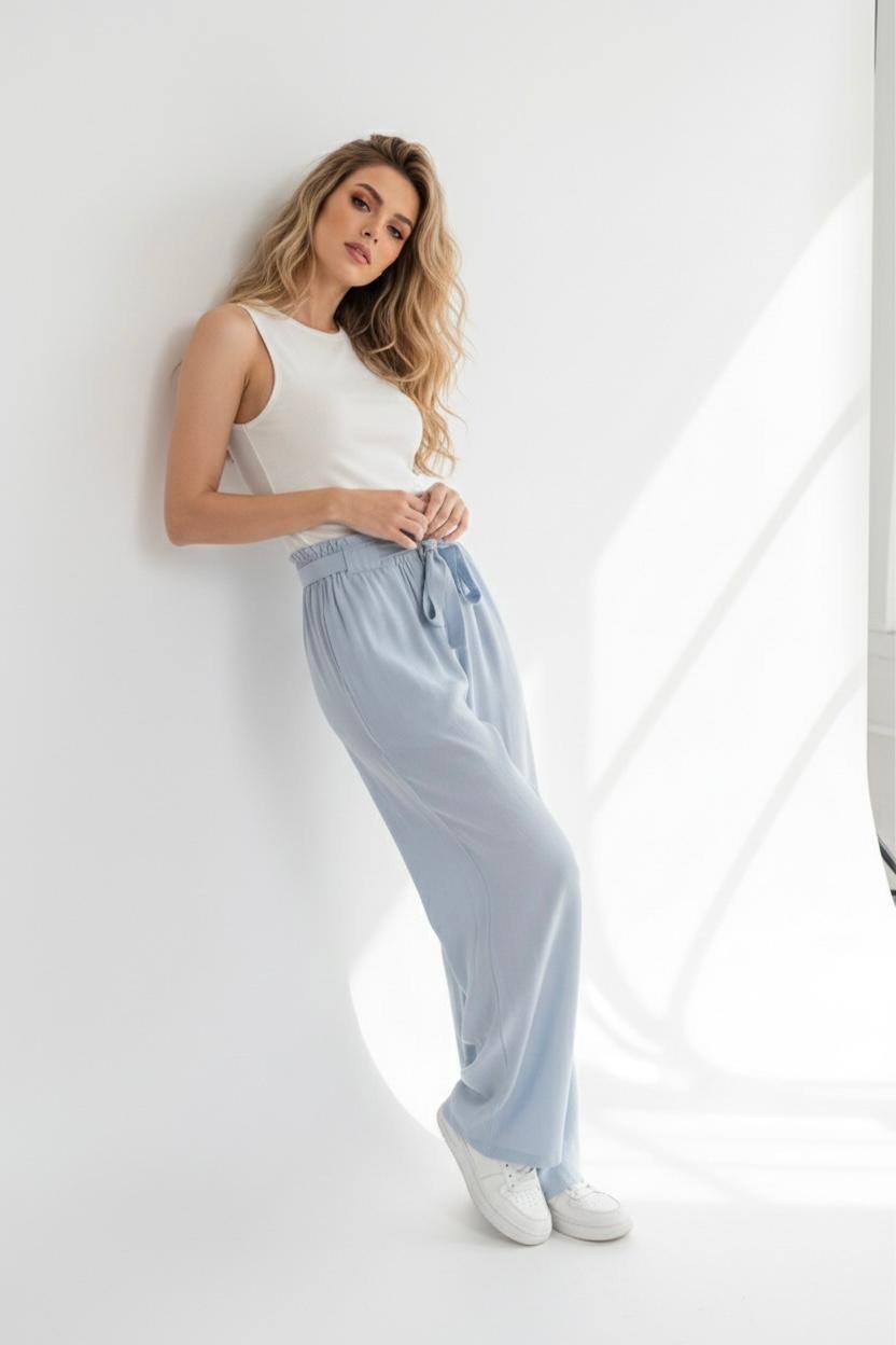 Lichte broek met rekker - lichtblauw
